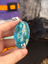 Load image into Gallery viewer, Malchite x Chrysocolla Shiva Lingams *Choose Your Own*