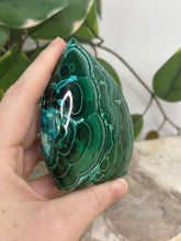 Load image into Gallery viewer, Malachite x Chrysocolla Flame
