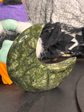 Load image into Gallery viewer, Serpentine Standing Moon #68
