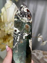 Load image into Gallery viewer, XXL Money Agate Tower
