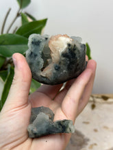 Load image into Gallery viewer, Blue Velvet Cluster *Broken*
