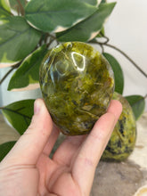 Load image into Gallery viewer, Green Opal Freeforms #32
