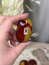 Load image into Gallery viewer, Mookaite Palmstones #18
