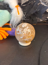 Load image into Gallery viewer, Poison Flower Ball #25
