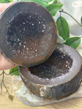 Load image into Gallery viewer, Agate Jewellery Holder Geode #345
