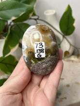 Load image into Gallery viewer, Scenic Moss Agate Palmstone #73
