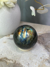 Load image into Gallery viewer, Labradorite Sphere #90
