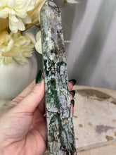 Load image into Gallery viewer, Tree Agate Tower #55
