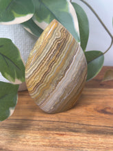Load image into Gallery viewer, Yellow Crazy Lace Agate Flame #84
