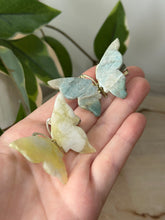 Load image into Gallery viewer, Butterfly Hair Pins
