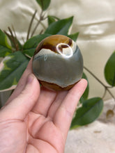 Load image into Gallery viewer, Polychrome Jasper Palmstones #26

