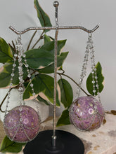 Load image into Gallery viewer, Double Hanging Sphere Holder
