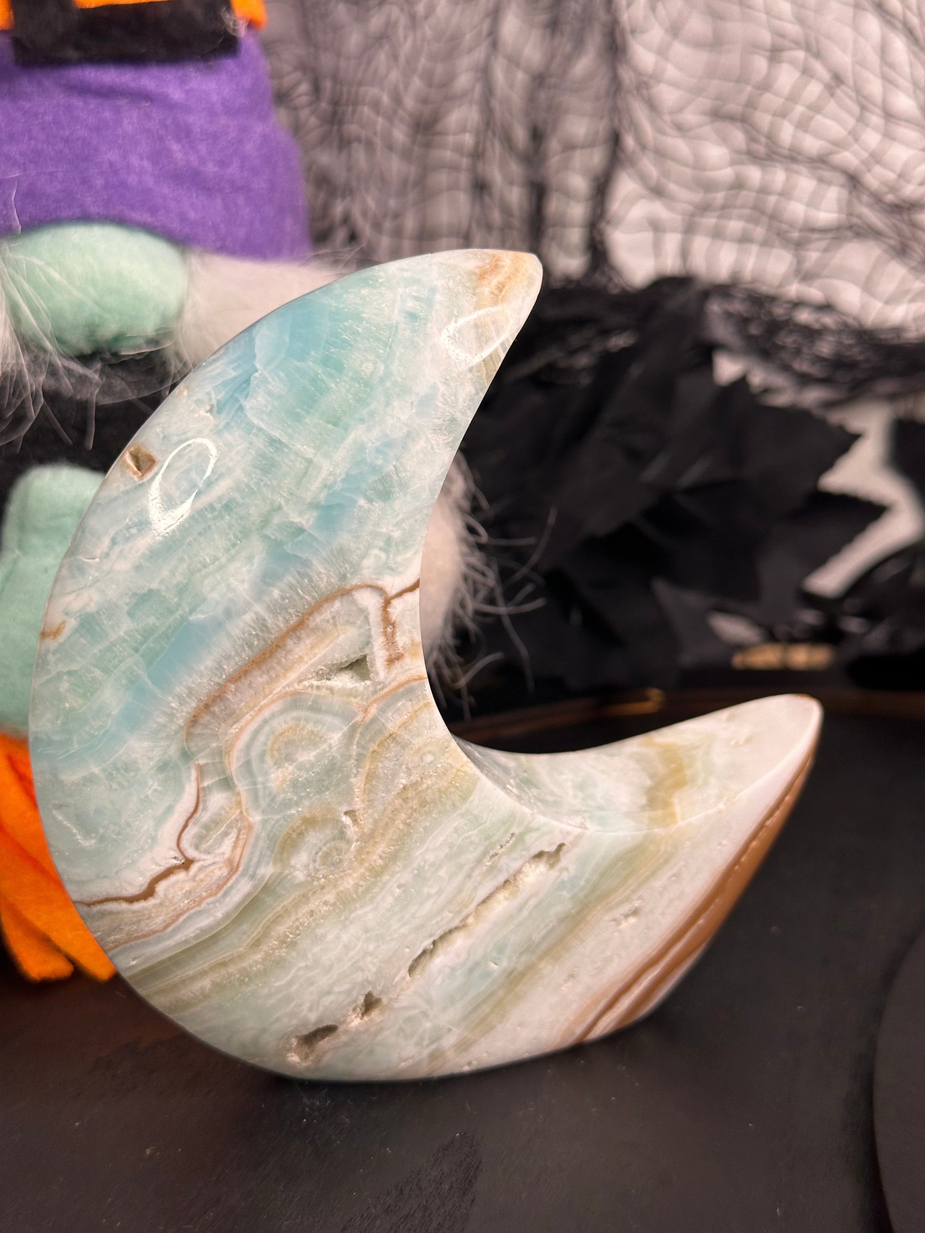 Caribbean Calcite Standing Moon #85B