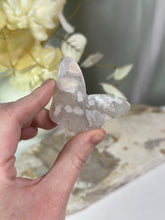 Load image into Gallery viewer, Flower Agate Butterflies
