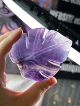 Load image into Gallery viewer, Fluorite Leaves
