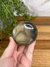 Load image into Gallery viewer, Polychrome Jasper Palmstones #15
