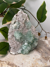 Load image into Gallery viewer, Pinky ~ Green Apophyllite Cut Base #174
