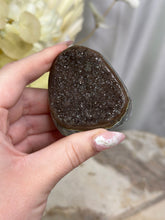 Load image into Gallery viewer, Rainbow Amethyst Cut Base #32
