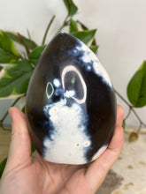 Load image into Gallery viewer, Orca Agate Freeform #70
