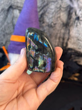 Load image into Gallery viewer, Labradorite Freeform #45

