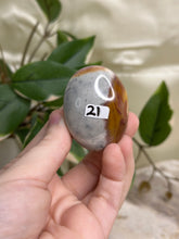 Load image into Gallery viewer, Polychrome Jasper Palmstone #21
