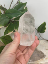 Load image into Gallery viewer, Clear Quartz Tower #72
