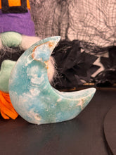 Load image into Gallery viewer, Blue Aragonite Standing Moon #66
