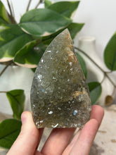 Load image into Gallery viewer, Druzy Agate Flame #66
