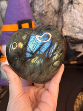 Load image into Gallery viewer, Labradorite Heart #70
