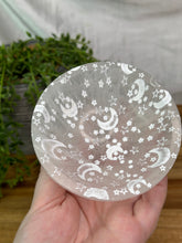 Load image into Gallery viewer, 10cm Engraved Selenite Bowl
