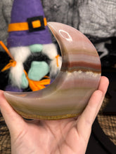 Load image into Gallery viewer, Pink Banded Onyx Standing Moon #77
