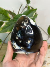 Load image into Gallery viewer, Orca Agate Freeform #60
