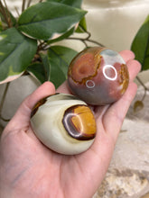 Load image into Gallery viewer, Polychrome Jasper Palmstones #33

