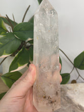 Load image into Gallery viewer, Inclusion Quartz Tower #135
