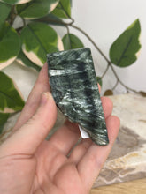 Load image into Gallery viewer, Seraphinite Slab #61
