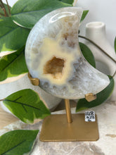 Load image into Gallery viewer, Druzy Agate Moon On Stand #148
