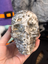 Load image into Gallery viewer, Druzy Skull #155
