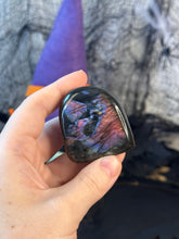 Load image into Gallery viewer, Labradorite Freeforms #42
