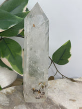Load image into Gallery viewer, Inclusion Quartz Tower #135
