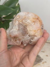 Load image into Gallery viewer, Flower Agate x Quartz Skull

