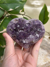 Load image into Gallery viewer, Cluster Amethyst Heart #82
