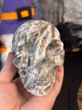 Load image into Gallery viewer, Druzy Skull #150
