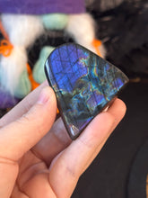 Load image into Gallery viewer, Labradorite Freeform #28
