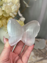 Load image into Gallery viewer, Selenite 3D Butterflies

