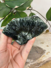 Load image into Gallery viewer, Seraphinite Slab #98
