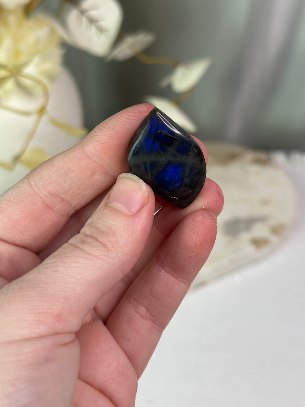 *HQ* Labradorite Leaves