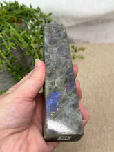 Load image into Gallery viewer, Purple Flash Labradorite Tower #75
