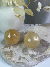 Load image into Gallery viewer, Honey Calcite Spheres #33
