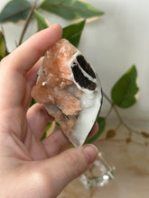 Load image into Gallery viewer, Sugary Peach Stillbite On Vibrant Blue Chalcedony Specimen #80
