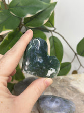 Load image into Gallery viewer, Moss Agate Hearts #12
